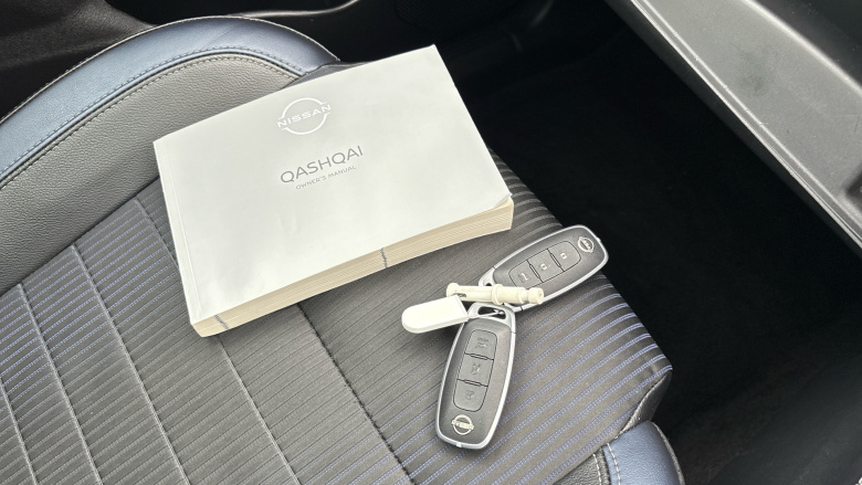 Nissan Qashqai 1.3 DiG-T MH 158 Tekna 5dr Xtronic Petrol Hatchback